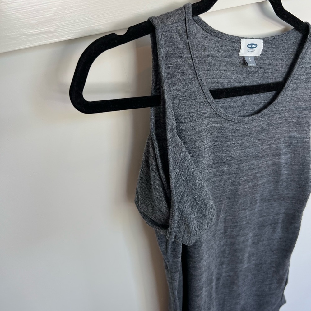 Old Navy Grey Twist Cold Shoulder Shirt Womens Small - Picture 6 of 12